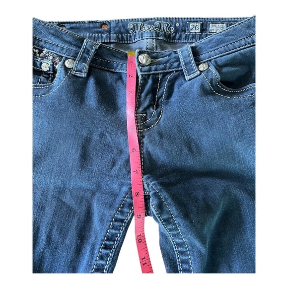 Miss Me Midrise Easy Skinny size 26, embellished jeans - Picture 9 of 9